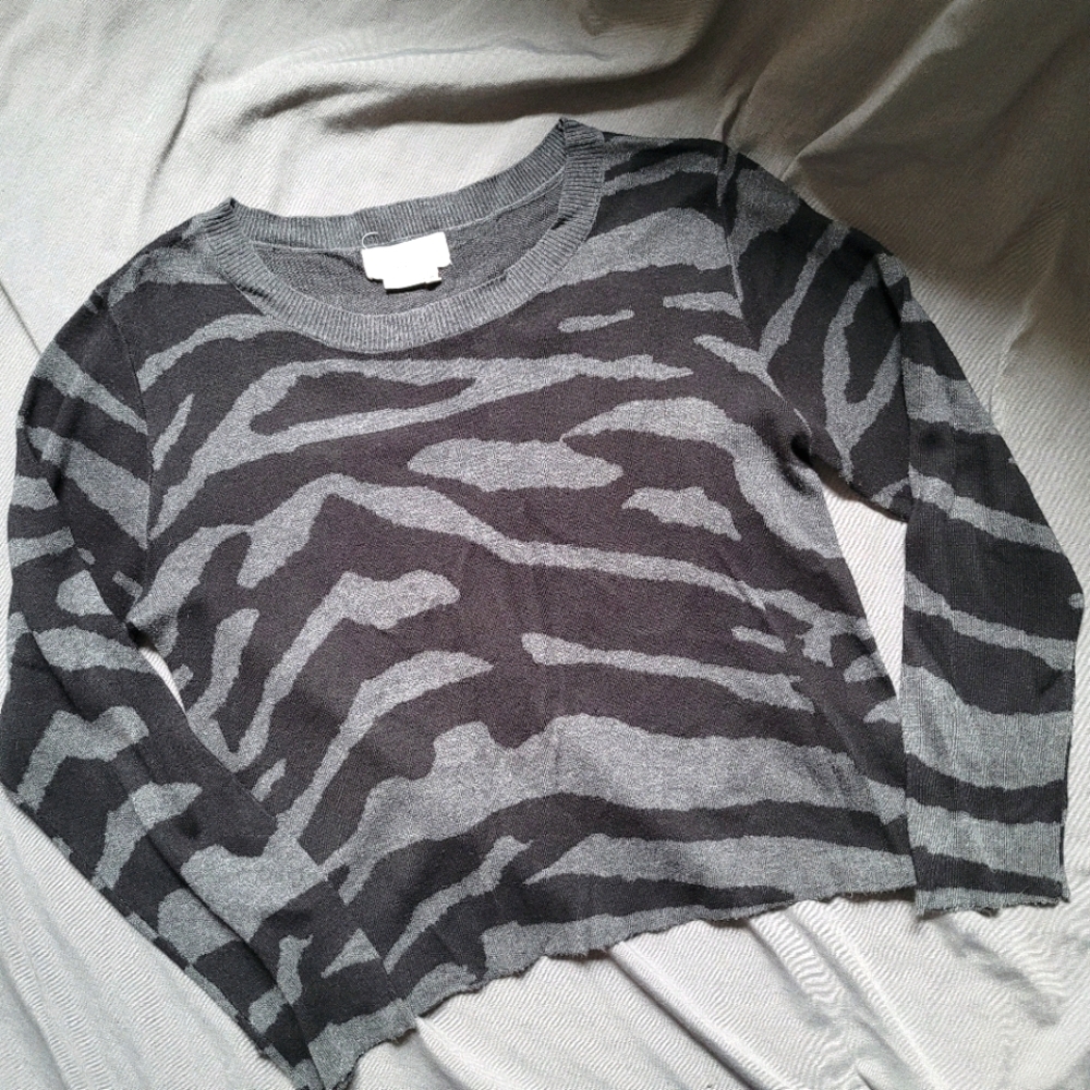 Anthro | Black Charcoal Zebra Print Knit Sweater Petite Large